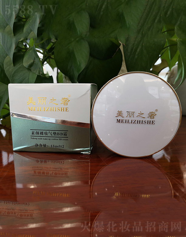 �F����������y��|BB˪