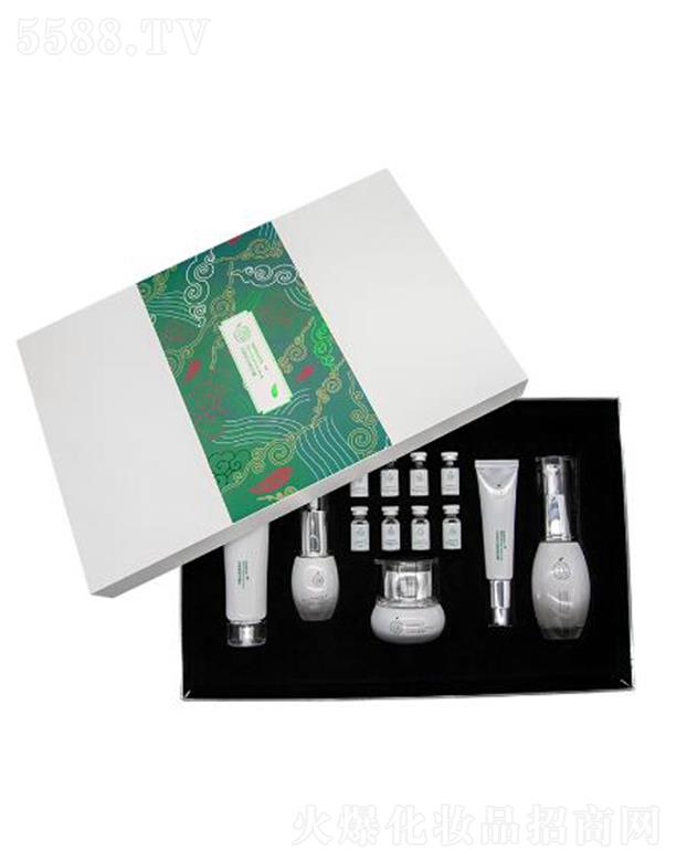 ʥ�۰ײ���������(r��n)�� ���͸��M