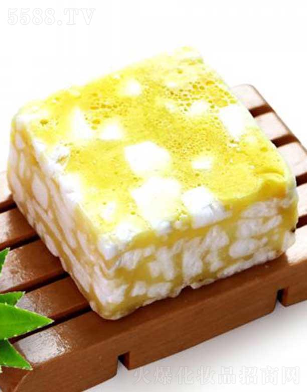 ѩ��������B(y��ng)ϴ�l(f��)��