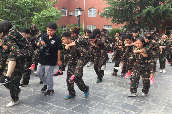 ��(j��ng)�v�D���ĥ�y���w��H������������F